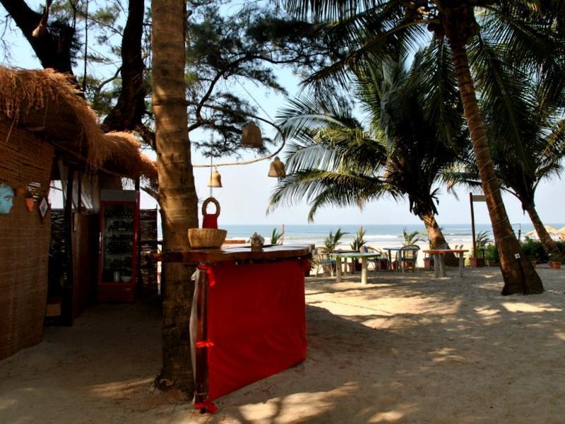 Mamagoa Resort Morjim Ngoại thất bức ảnh