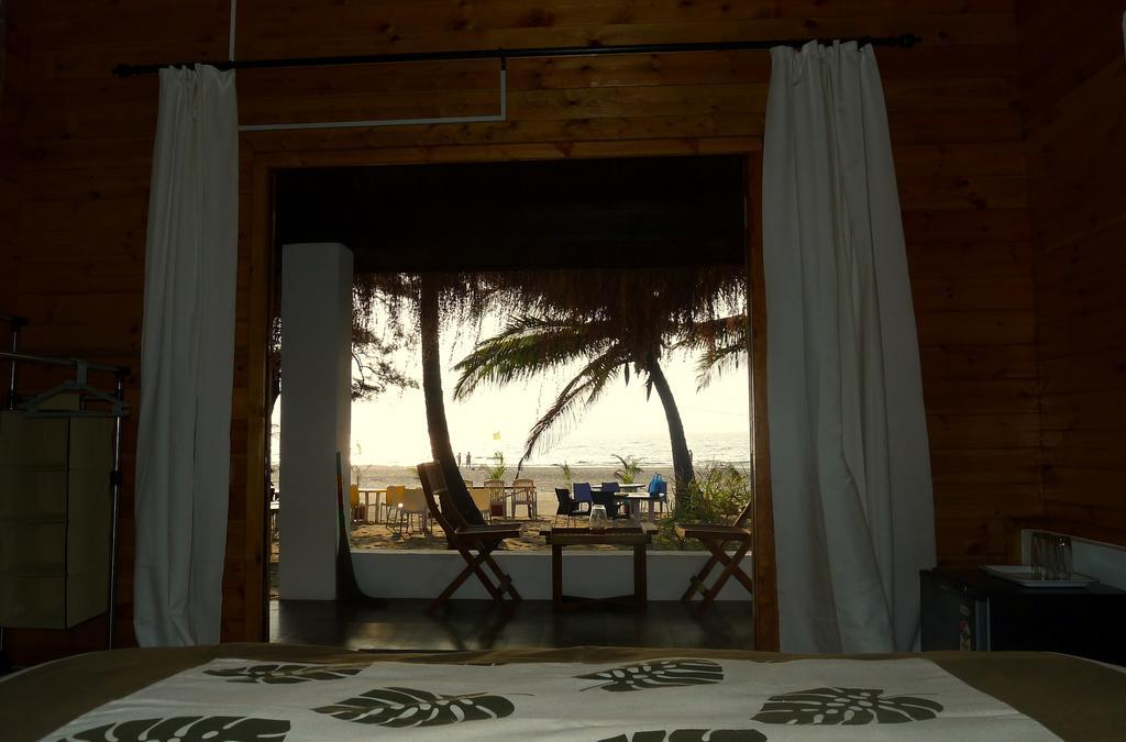 Mamagoa Resort Morjim Phòng bức ảnh