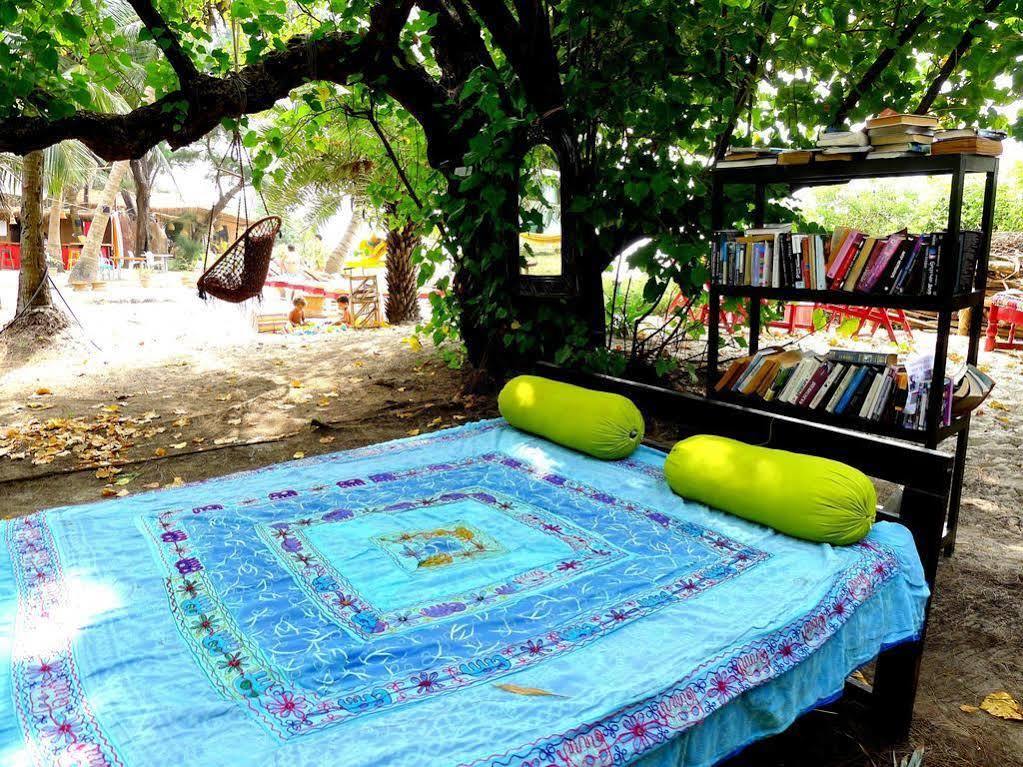 Mamagoa Resort Morjim Ngoại thất bức ảnh