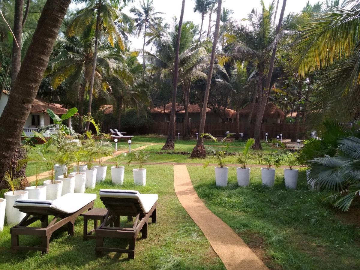 Mamagoa Resort Morjim Ngoại thất bức ảnh