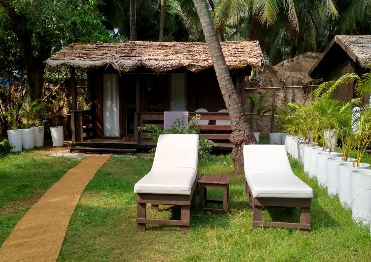 Mamagoa Resort Morjim Ngoại thất bức ảnh