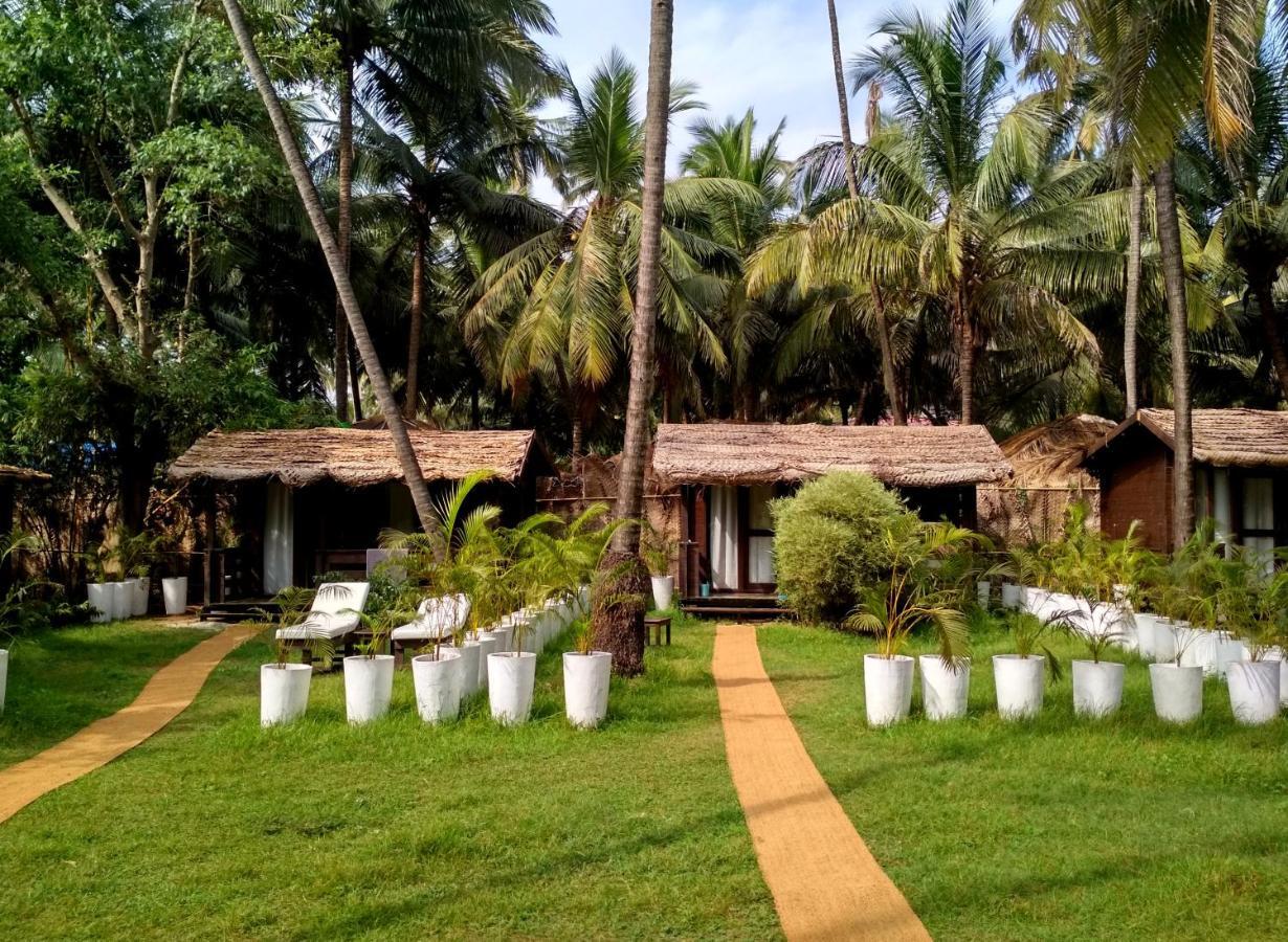 Mamagoa Resort Morjim Ngoại thất bức ảnh